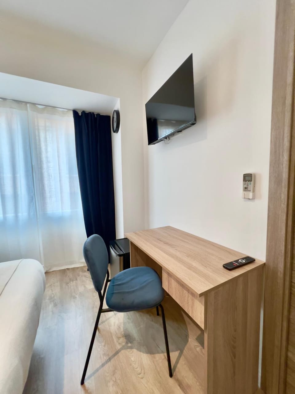 TV and multimedia, Seating area