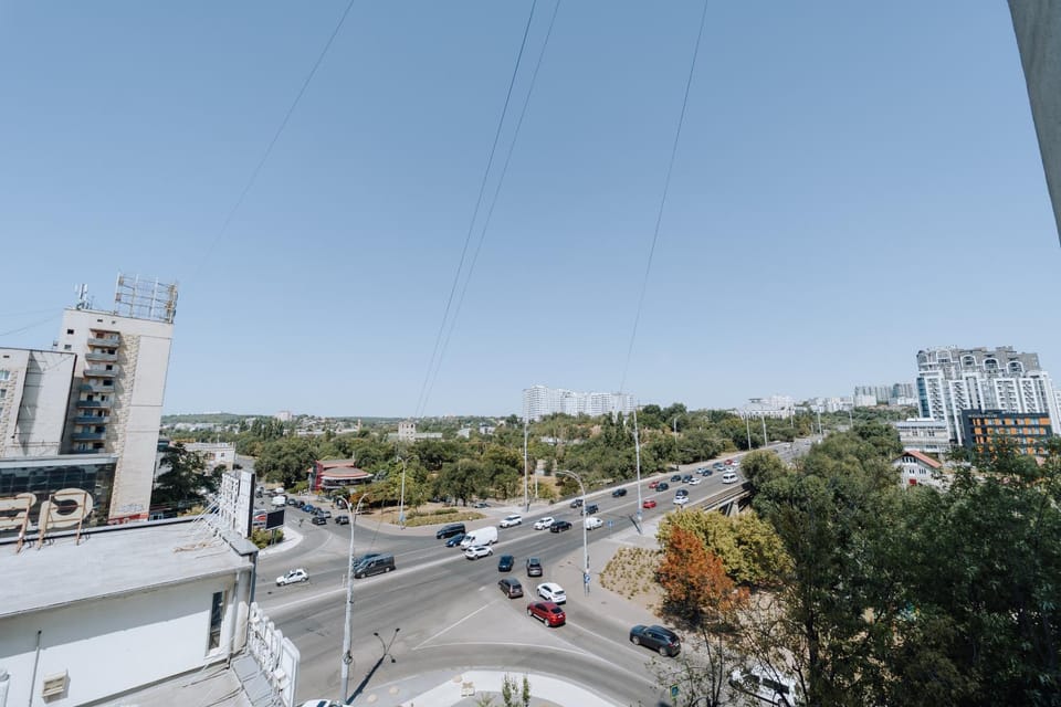 Day, Neighbourhood, Bird's eye view, City view, Street view, Location, Parking