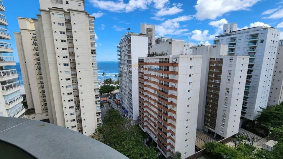 Imóvel com vista ao mar, p/ 6 pessoas, ótimo local Apartment in State of São Paulo