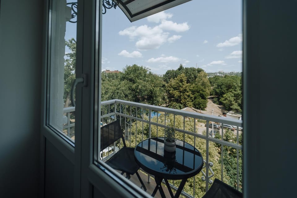 Day, Balcony/Terrace