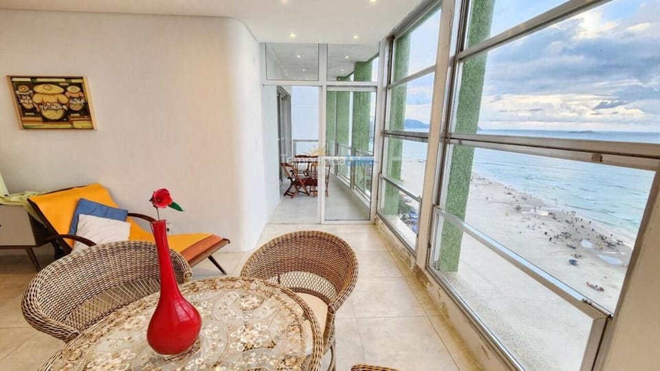 Apto frente ao mar 3 qts, andar alto, excelente vista ao mar! Apartment in State of São Paulo
