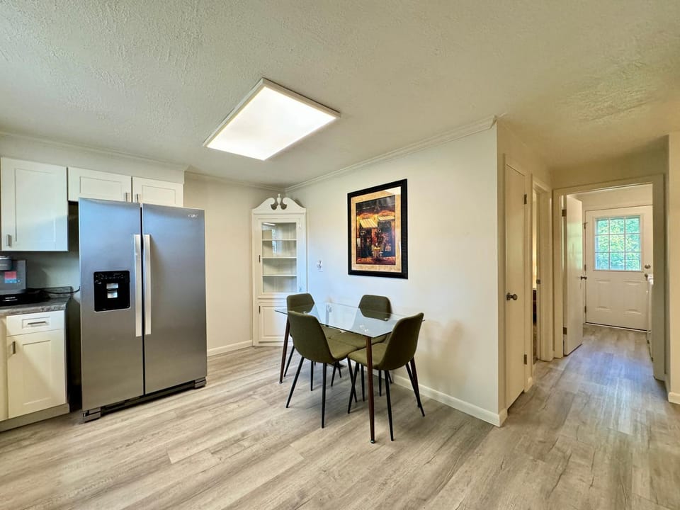 Idle Springs Apartment in Indiana