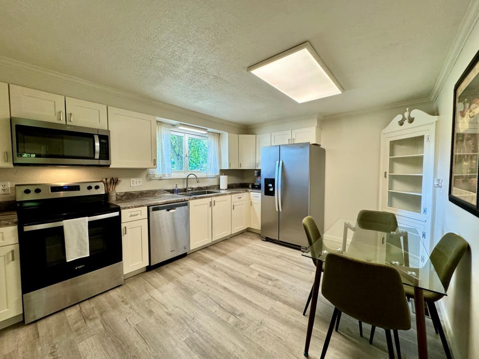 Idle Springs Apartment in Indiana