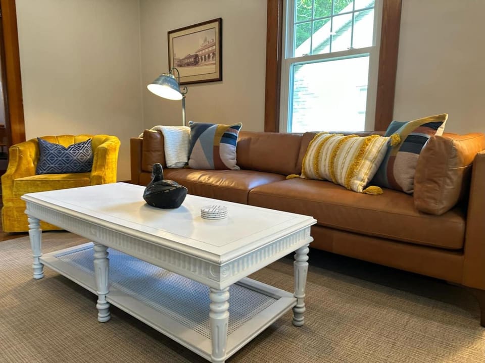 Vintage Charm on Elson Ave House in Ohio