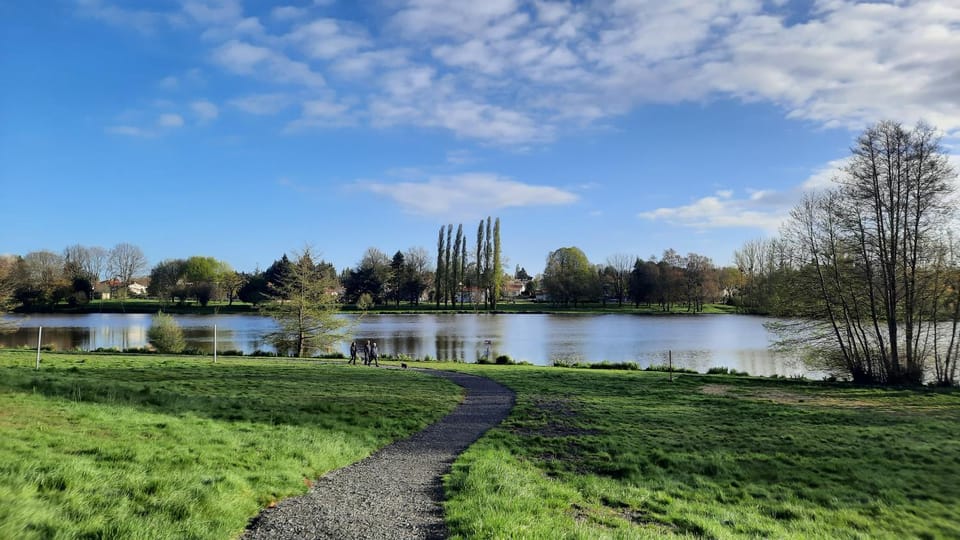 Nearby landmark, Lake view