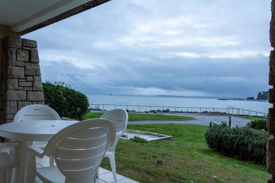 Ti Cap - plage à pieds - Piscine Apartment in Crozon