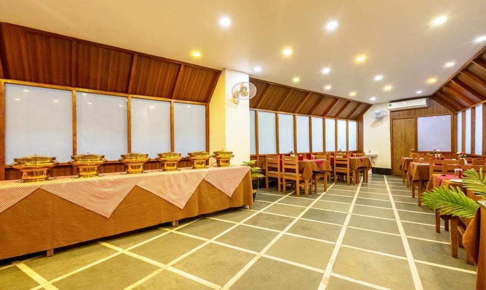 SWAGATAM INN, 5 minutes walk from Guwahati Railway Station Hotel in India
