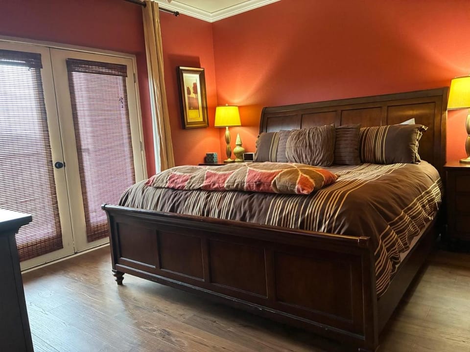 Unit 5604 Mountain View Condos Free Attraction Ticket including Dollywood House in Pigeon Forge