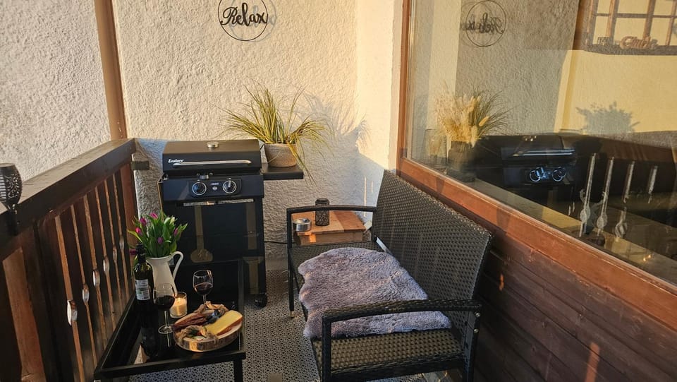 Alp-Juwel - mit Hallenbad und Sauna, 4 Schlafbereiche, Hallenbad, Sauna, inklusive Bettwäsche, Handtücher, tolle Kinderausstattung Apartment in Tyrol