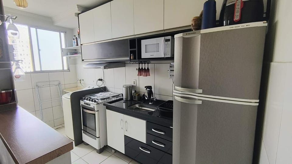 Coffee/tea facilities, Kitchen or kitchenette, oven, stove, toaster