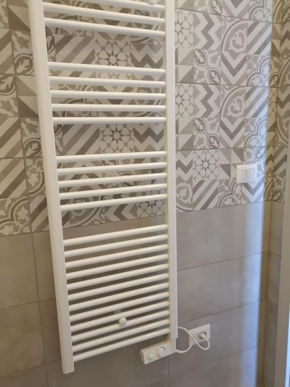 Bathroom, towels