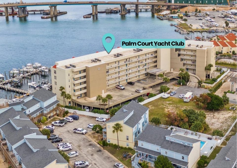 Palm Court Yacht Club 603 House in Okaloosa Island