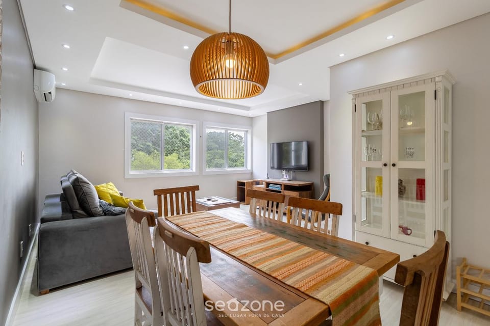 TV and multimedia, Living room, Dining area