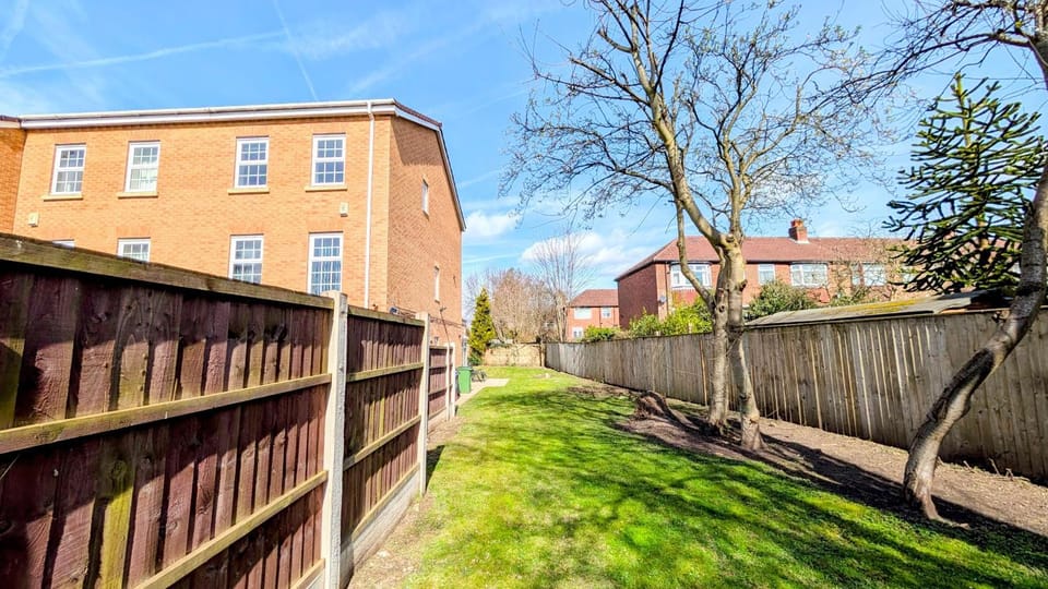 Property building, Spring, Garden, Garden view