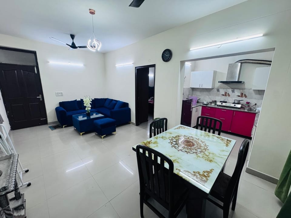 Homely stay 2 Apartment in Chandigarh