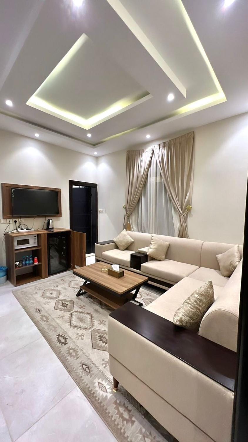TV and multimedia, Living room, Dining area, oven