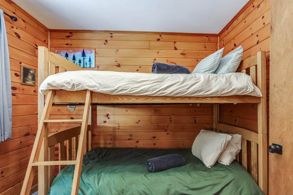 Riverfront Cabin w/ Hot Tub in Schroon Lake! Cabin in Adirondack Mountains