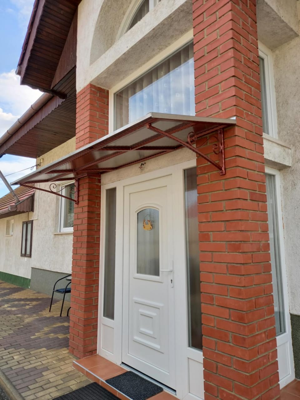 Property building, Facade/entrance