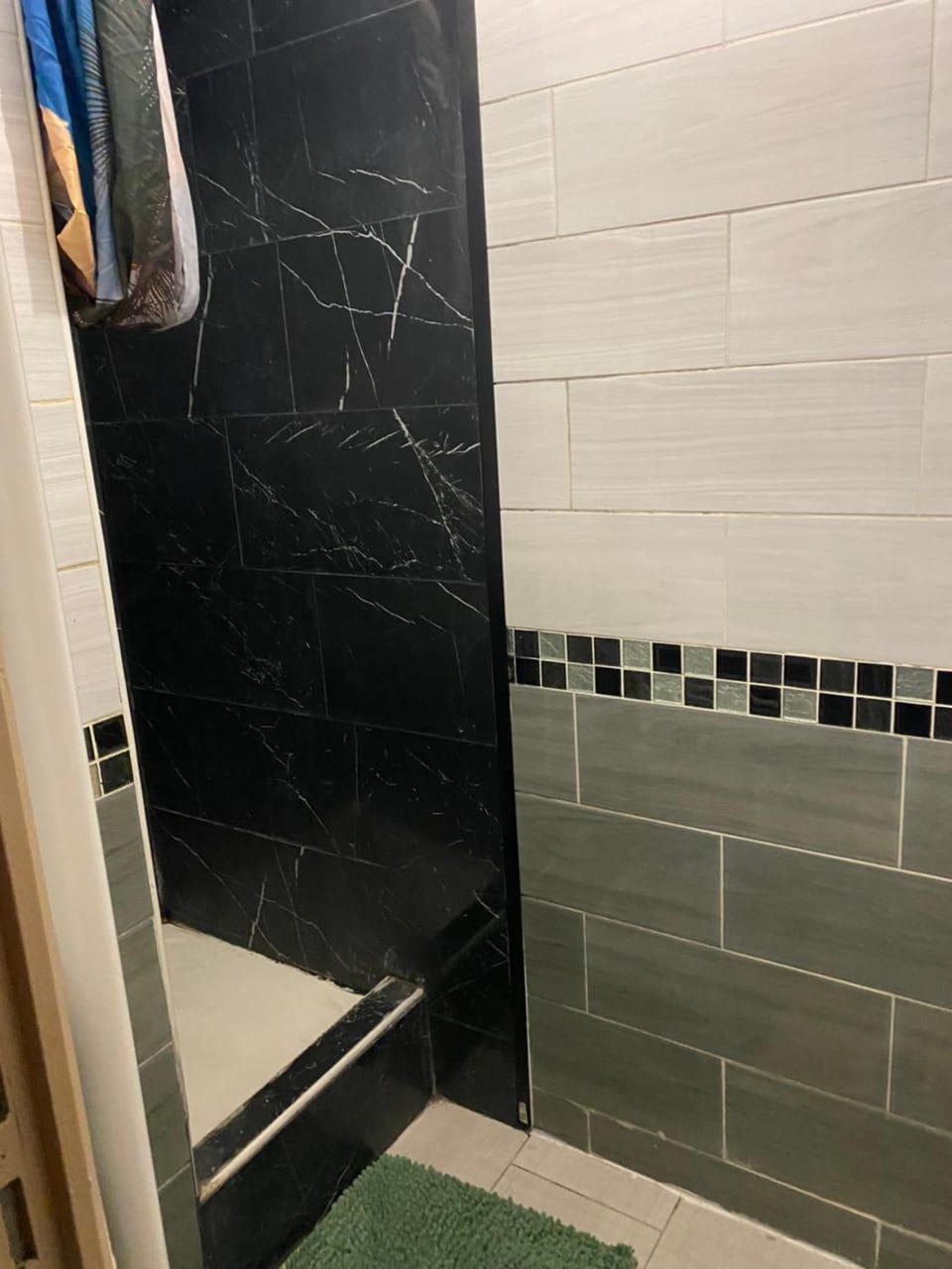Home stay cosy room with shared bathroom Vacation rental in Massy