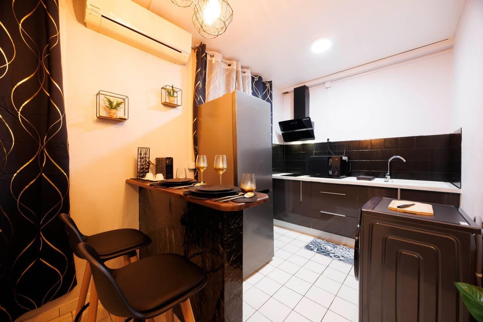 Lounge or bar, Dining area