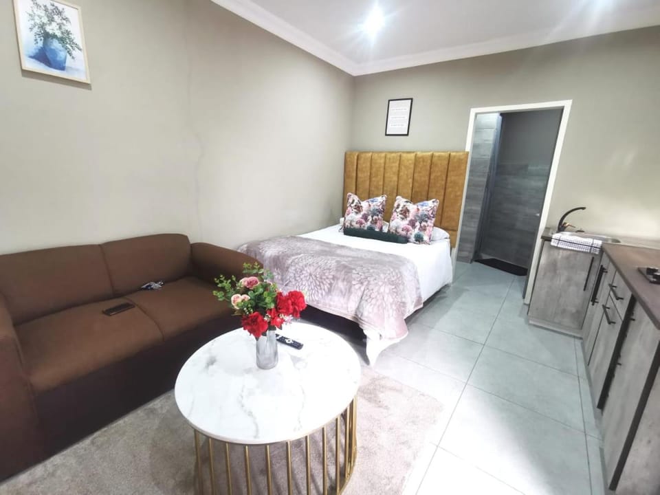 Peaceful Stay - Suite 5 Bed and Breakfast in Gauteng