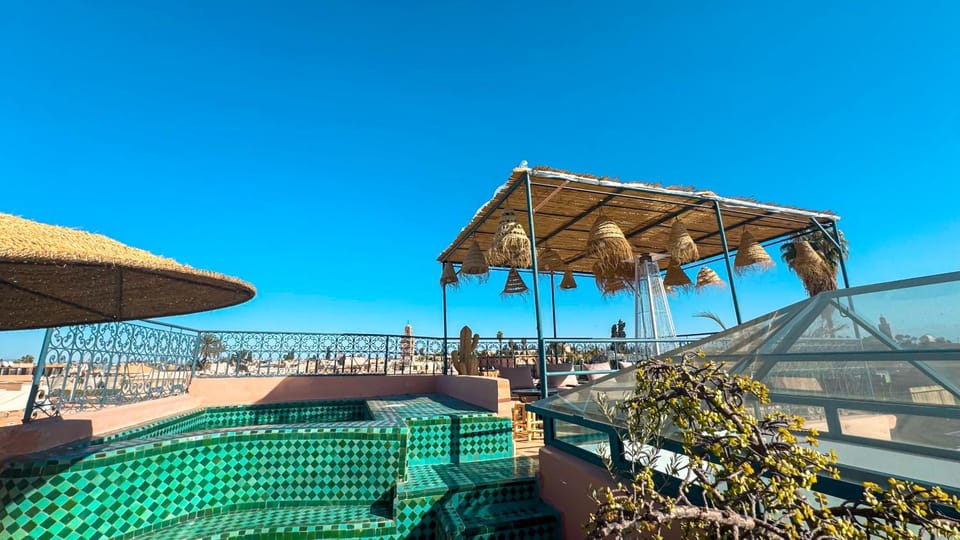 Natural landscape, View (from property/room), Balcony/Terrace, Swimming pool