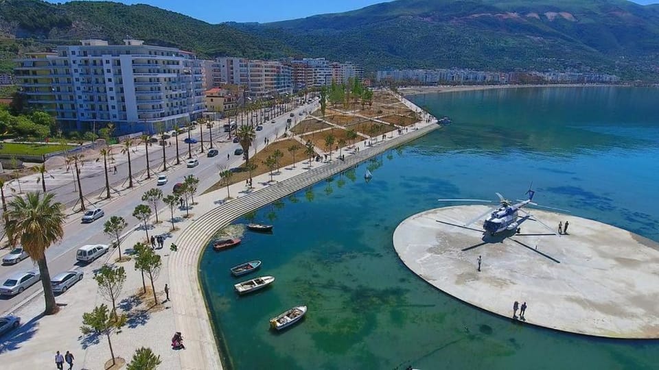 Cold Water Residence Apartment in Vlorë