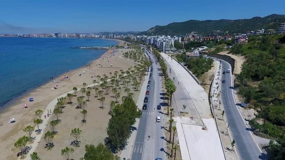 Cold Water Residence Apartment in Vlorë