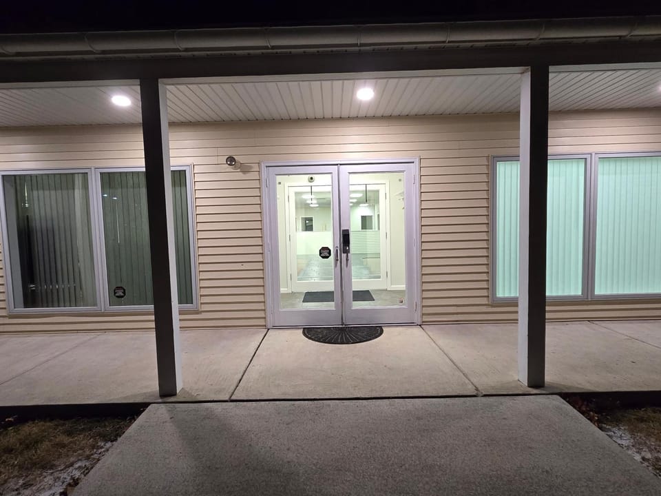 Facade/entrance