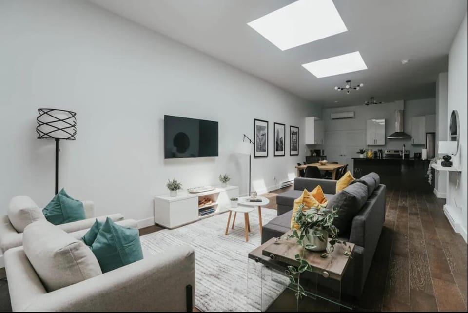 TV and multimedia, Living room