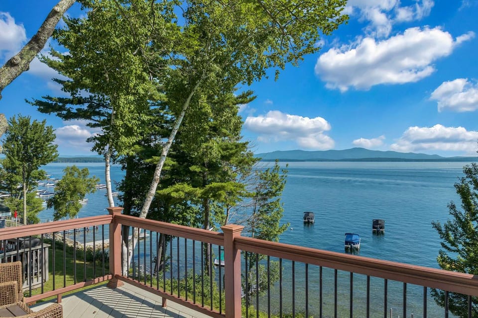 Lake Access Mtn Views Game Room Hot Tub & More House in Gilford