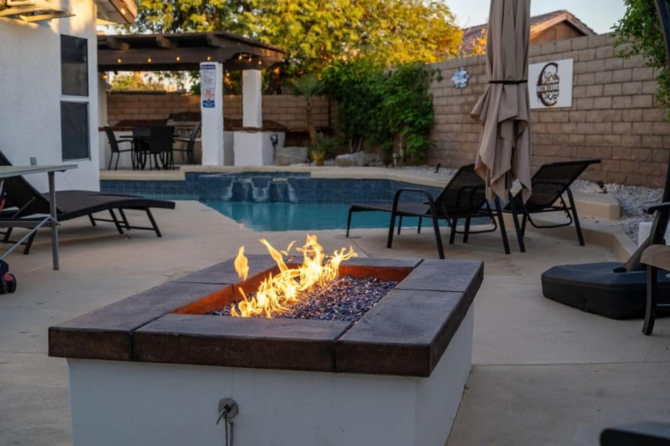 Mirage Oasis: Pool & Hot Tub [Free Spa Heating + Early Check-In] House in La Quinta