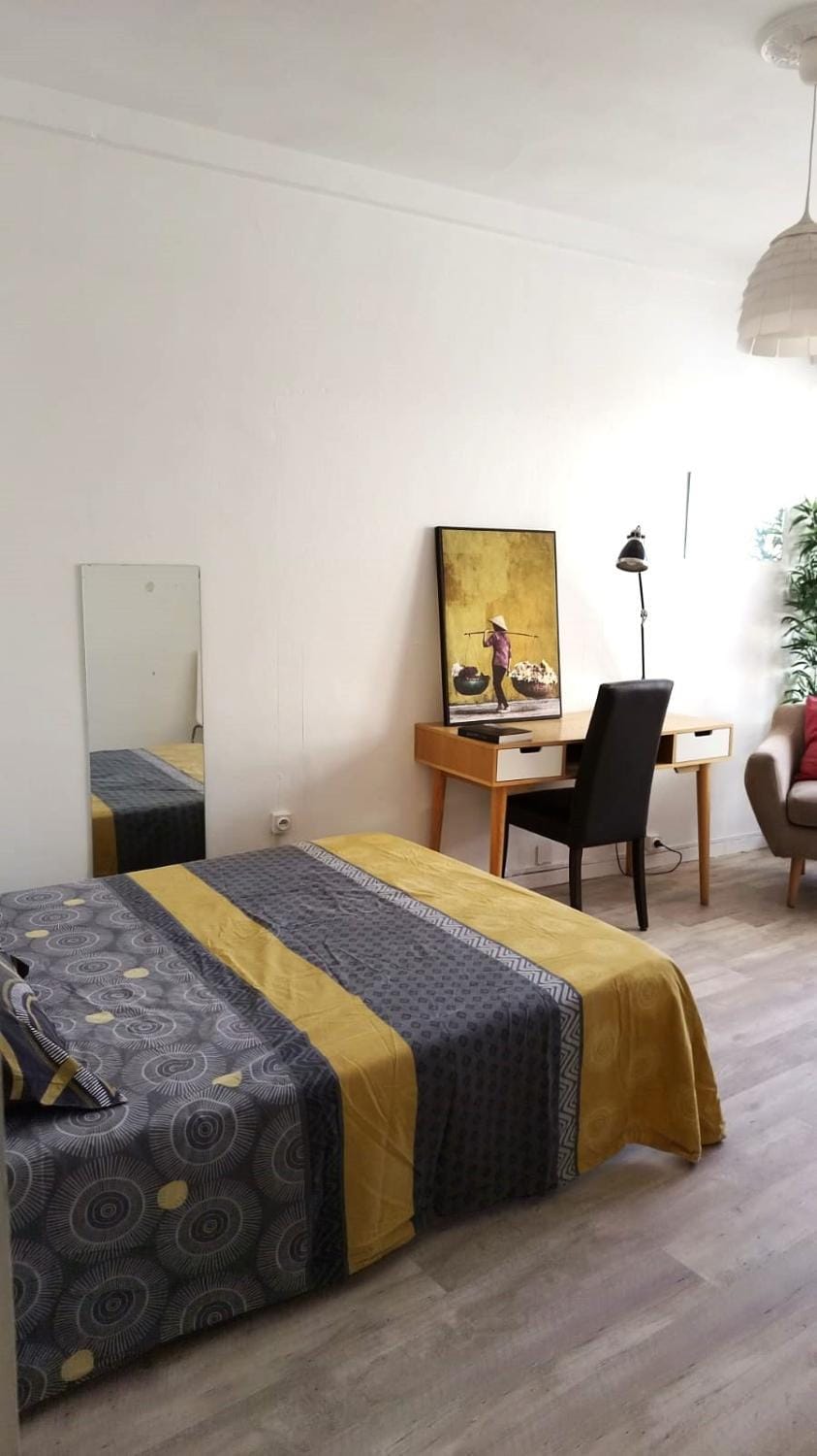 Bedroom