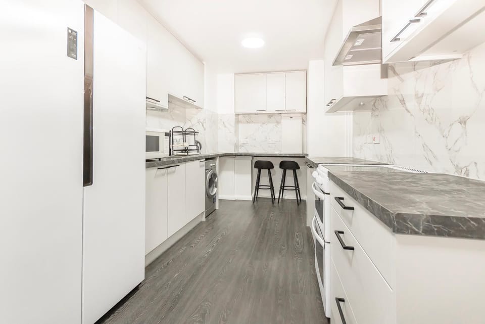 Kitchen or kitchenette, oven, stove