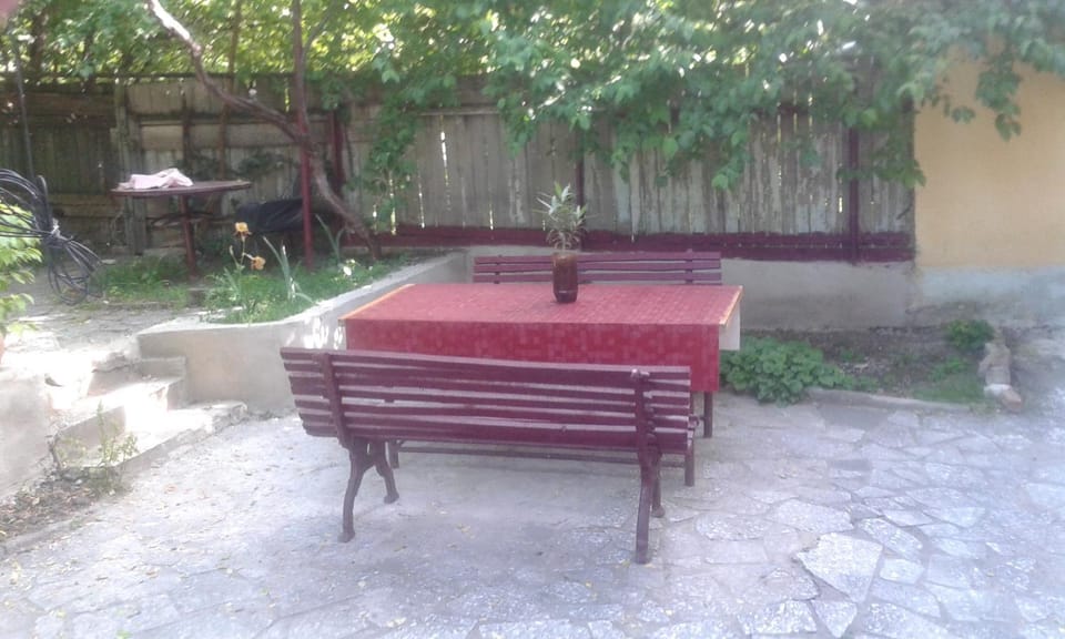 Patio, Day