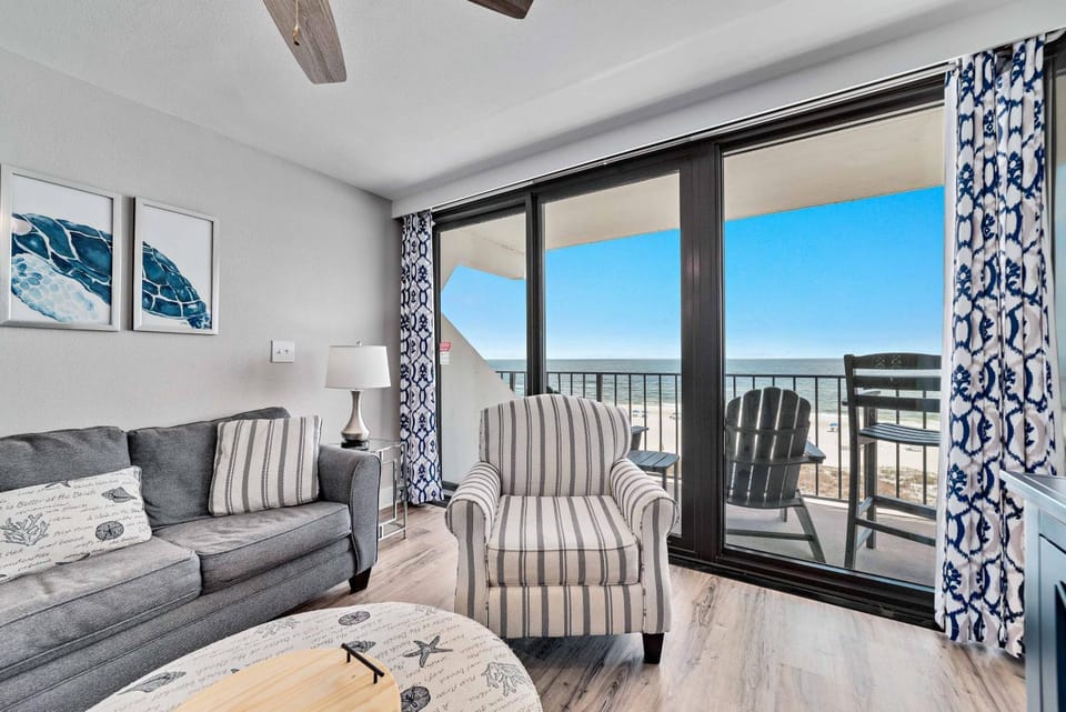 Island Winds East Unit 509 House in West Beach