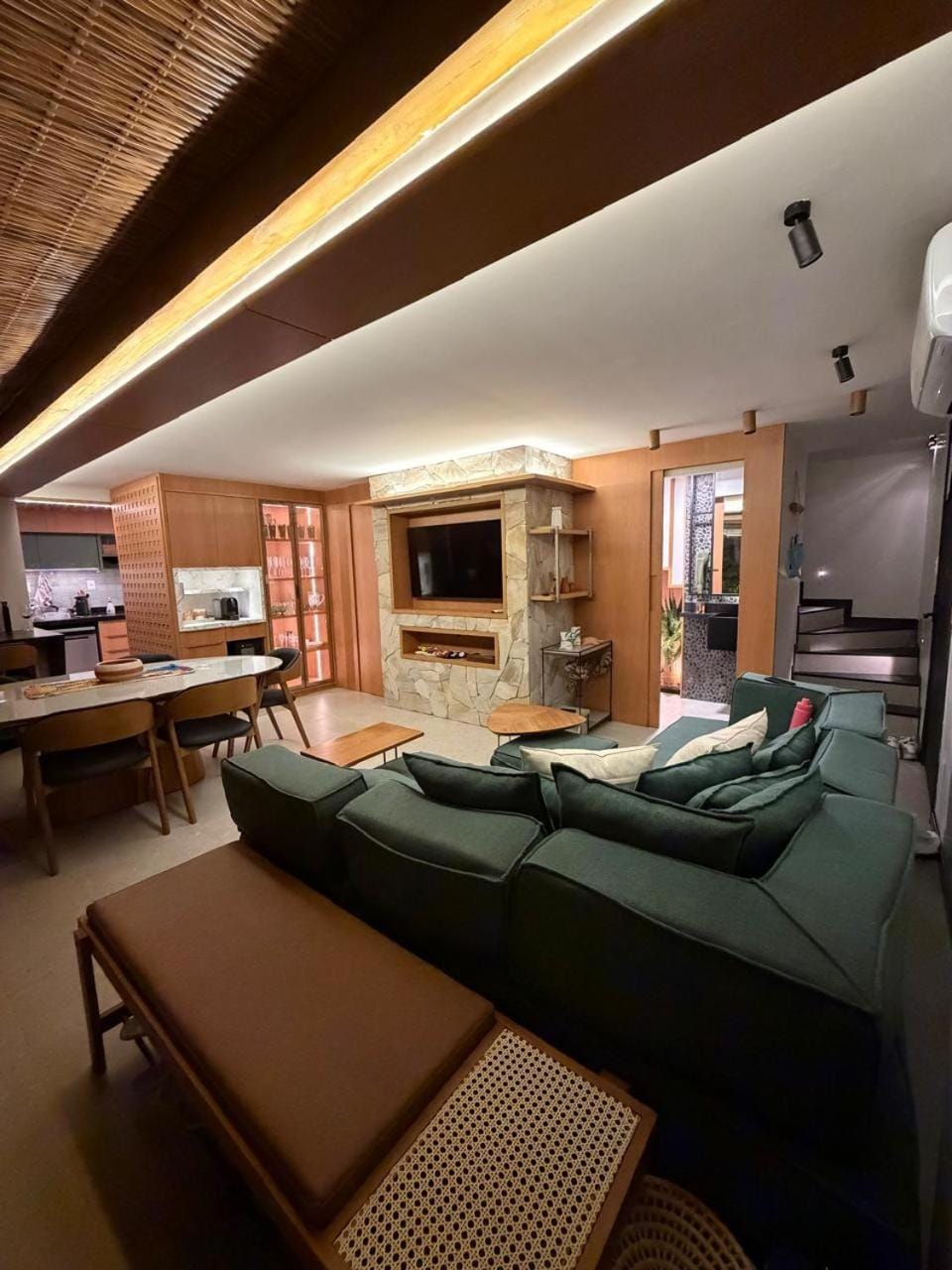 TV and multimedia, Living room