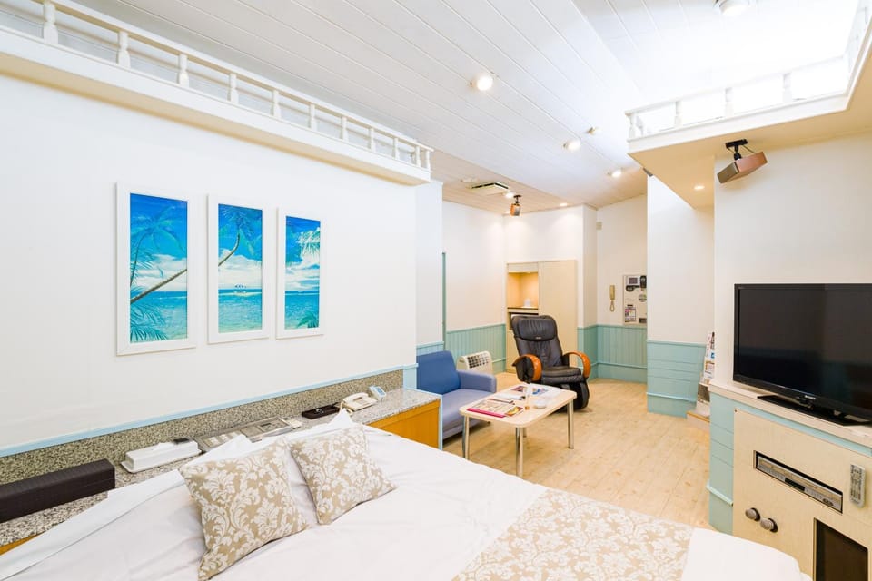 Living room, Photo of the whole room, Bedroom
