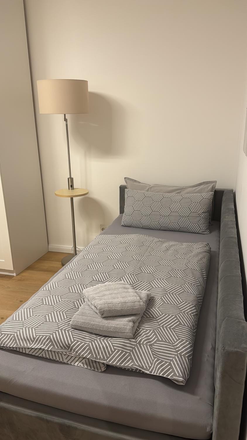10 Minuten entfernt - Stilvolle Wohnung mit direkter Messeanbindung Apartment in Hanover