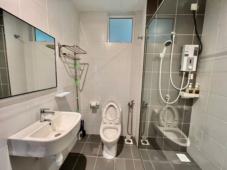 Melaka Novo8 Cozy Home-3room-9pax-wifi Apartment in Malacca