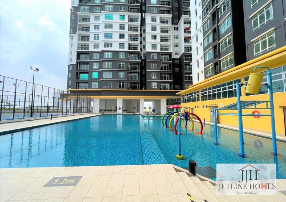 Melaka Novo8 Cozy Home-3room-9pax-wifi Apartment in Malacca