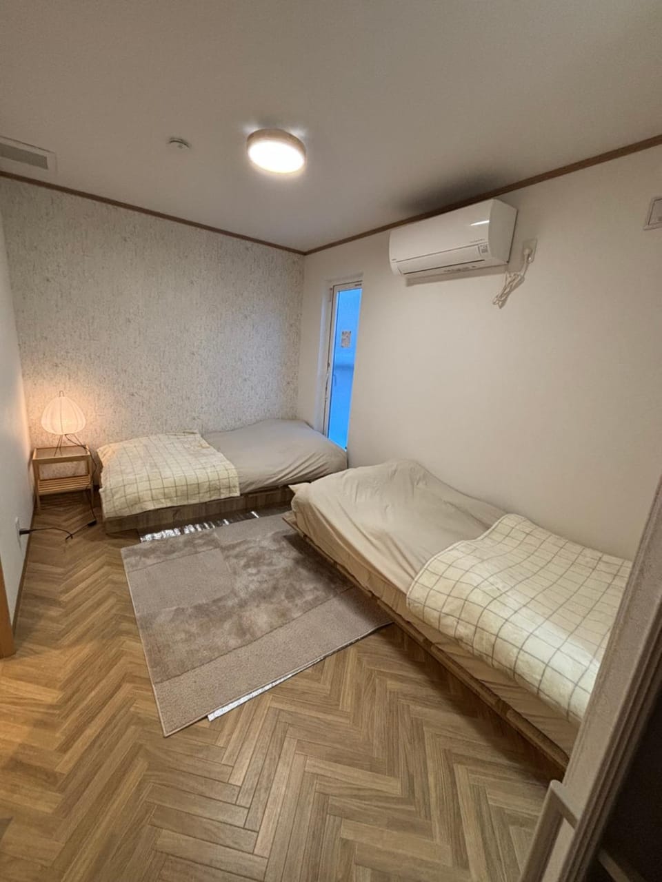 Bed, Photo of the whole room, Bedroom, air conditioner