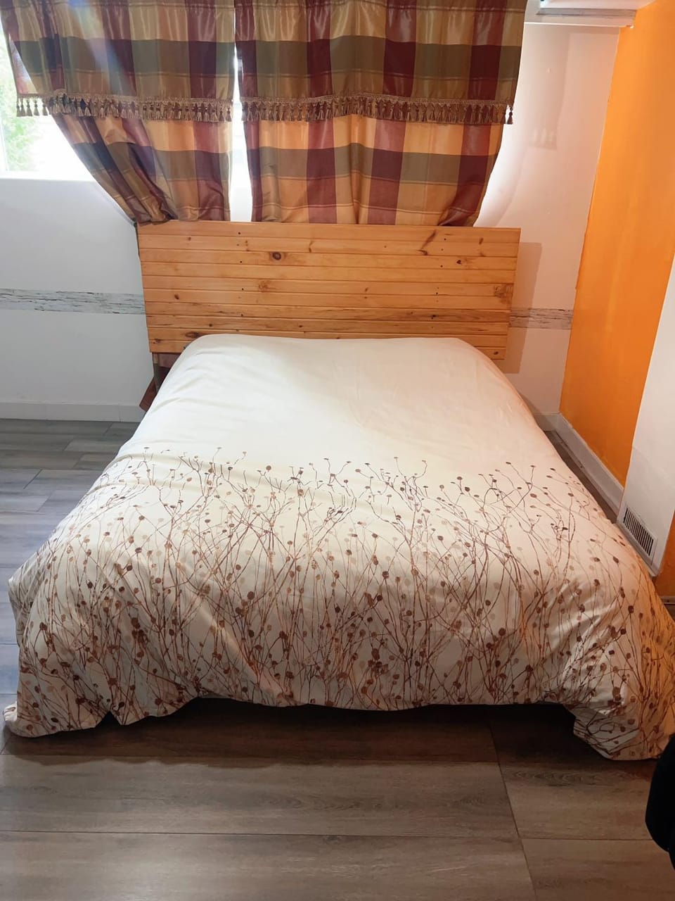Surrey central house Vacation rental in Surrey