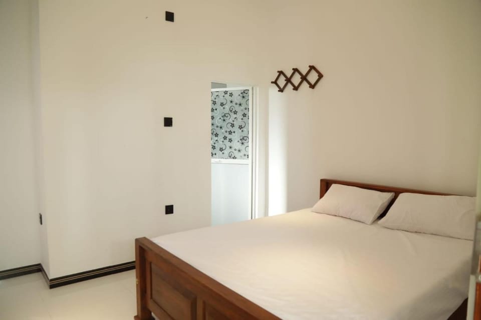 The Sky Villa Bed and Breakfast in Ahangama