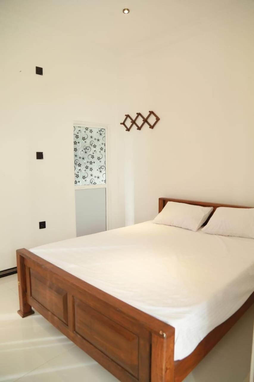 The Sky Villa Bed and Breakfast in Ahangama