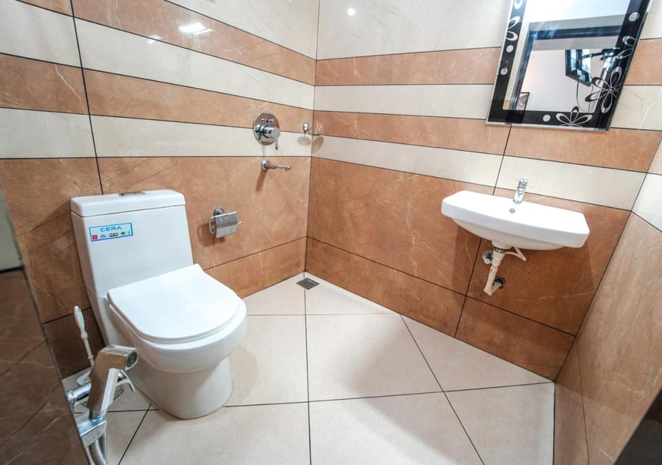 Shower, Toilet, Bathroom, bidet