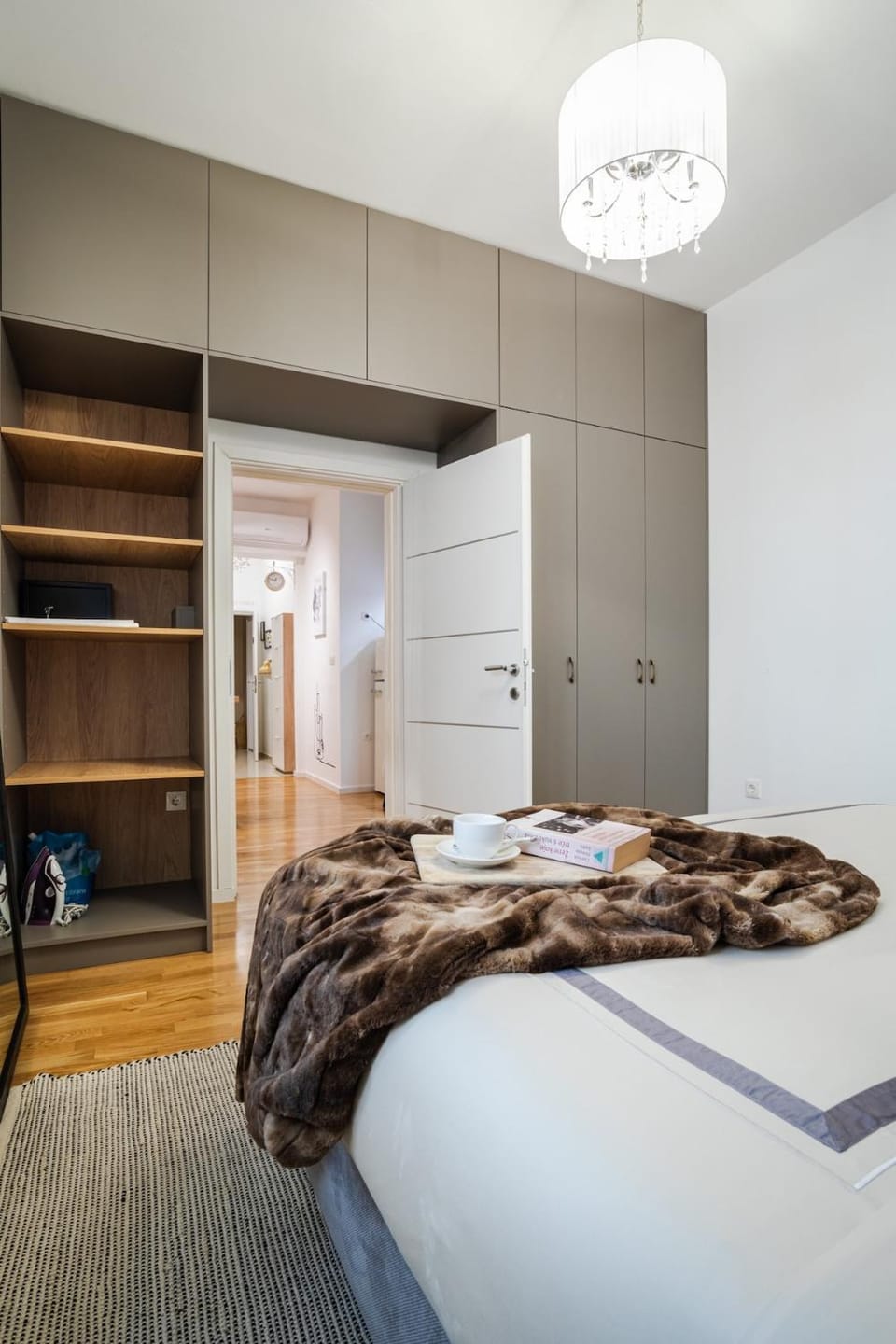 Bedroom, wardrobe