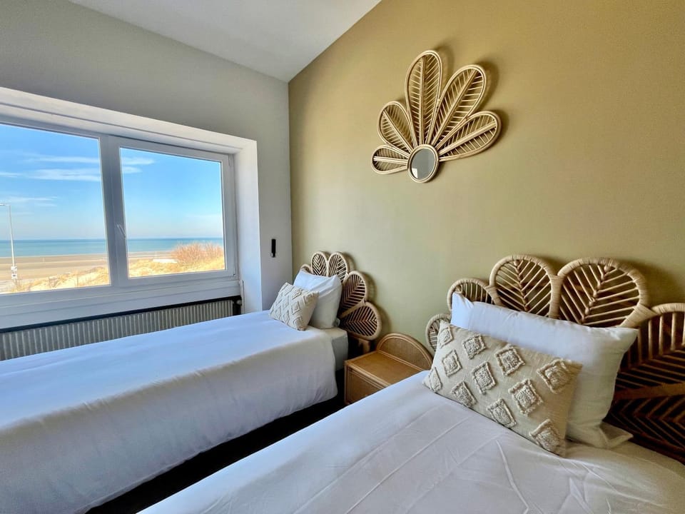 Bird's eye view, View (from property/room), View (from property/room), Landmark view, Landmark view, Sea view, Sea view, Sunrise, Sunset