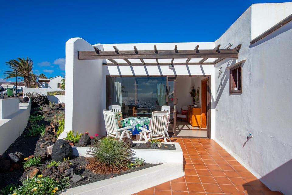 Property building, Patio, Day, Garden, View (from property/room), Balcony/Terrace, Garden view