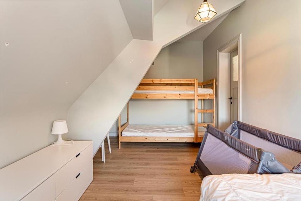 Villa Les Lutins Apartment in De Haan